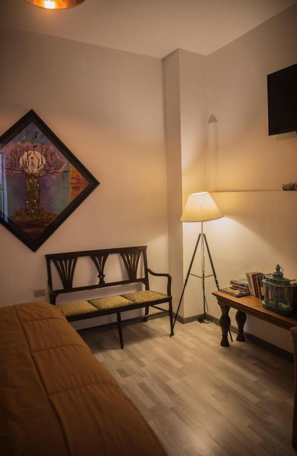 La Casa De Manuel Hotel-Boutique Лоха Екстериор снимка